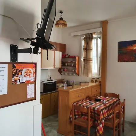 Bella'S Studio Skiathos Town Exterior photo