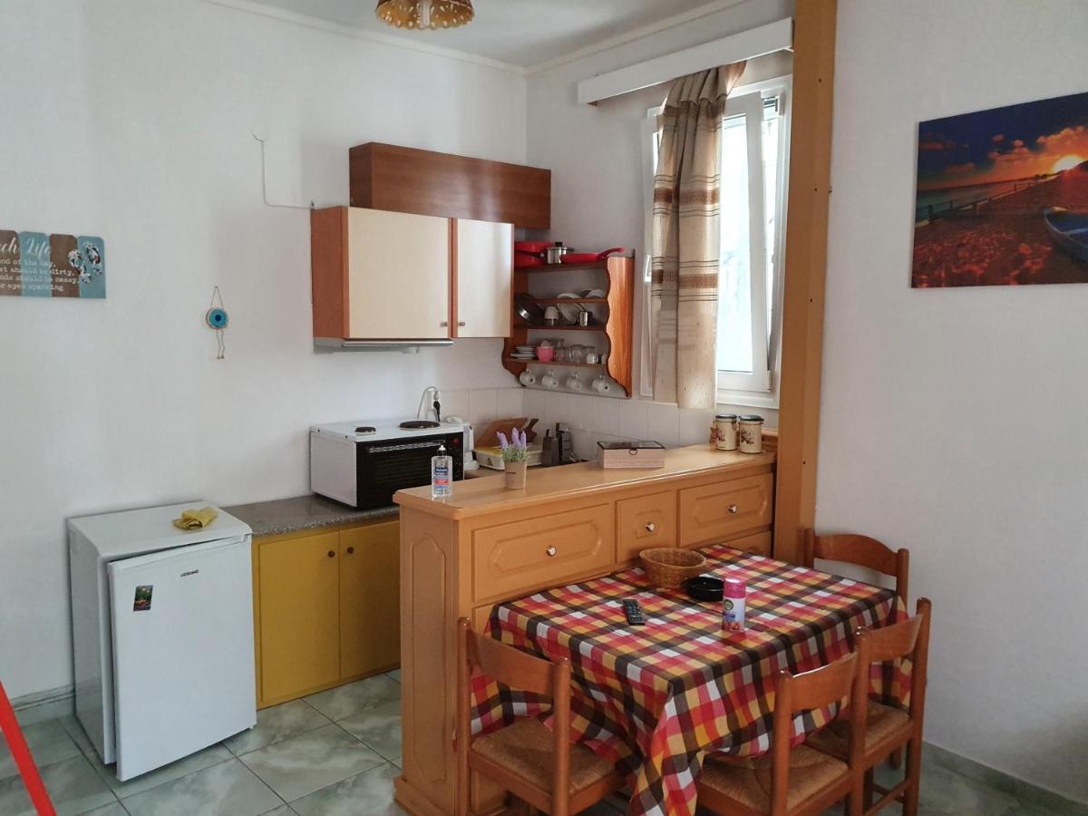 Bella's Apartment Skiathos Town