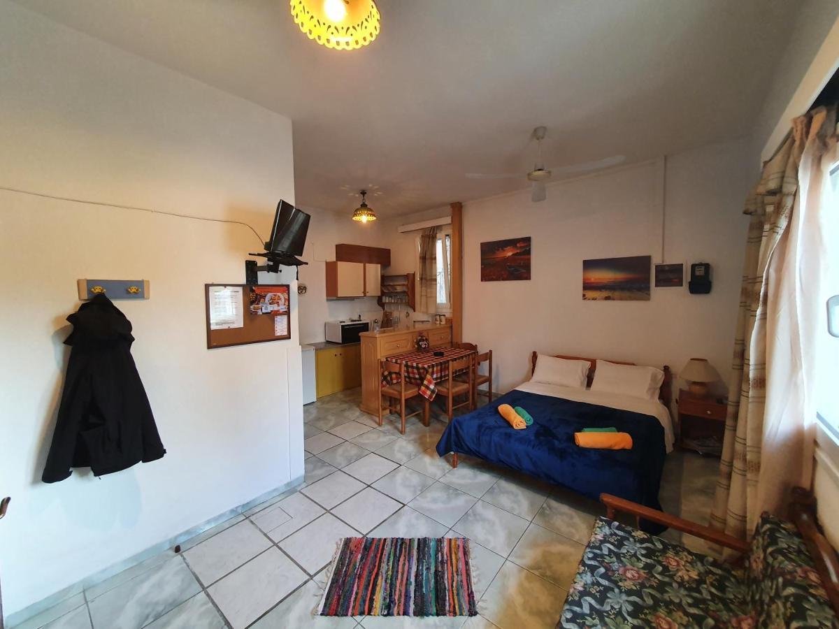 Apartment Bella's Skiathos Town